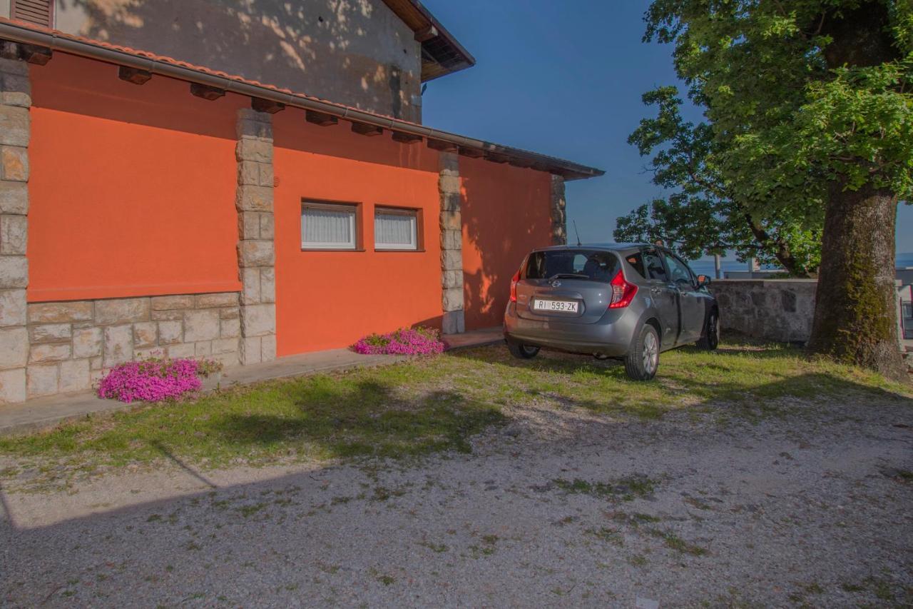 Apartment Lina Rijeka Exterior photo